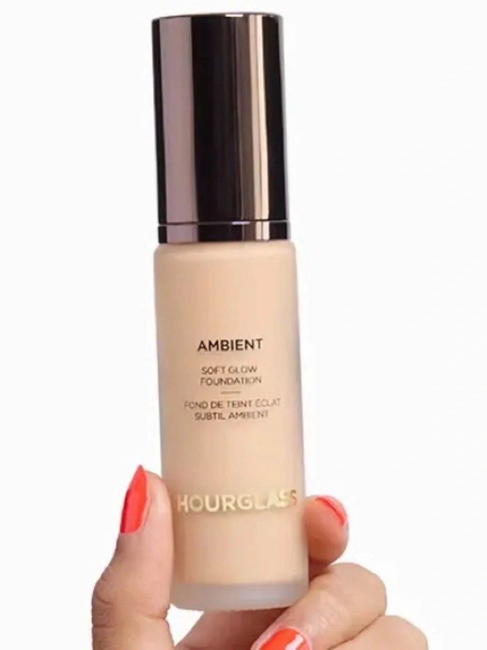 Hourglass Soft Glow Foundation in Shade 5.5 (Light with Warm Undertones) NEW!